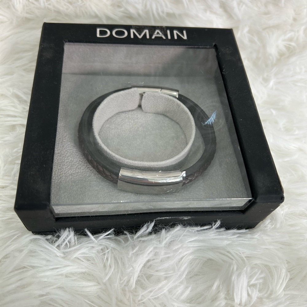 Domain by Sutton Men’s Leather Bracelet